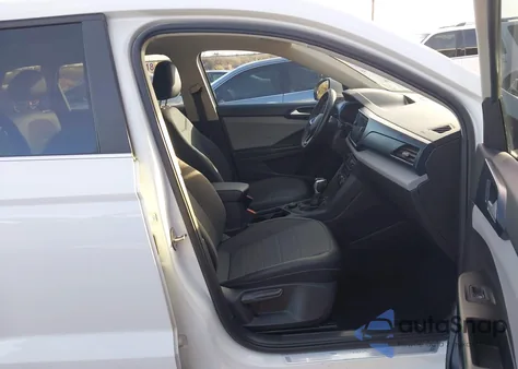 2022 Volkswagen Taos 1.5T Se z USA, uszkodzony, nr VIN 3VVLX7B25NM076772